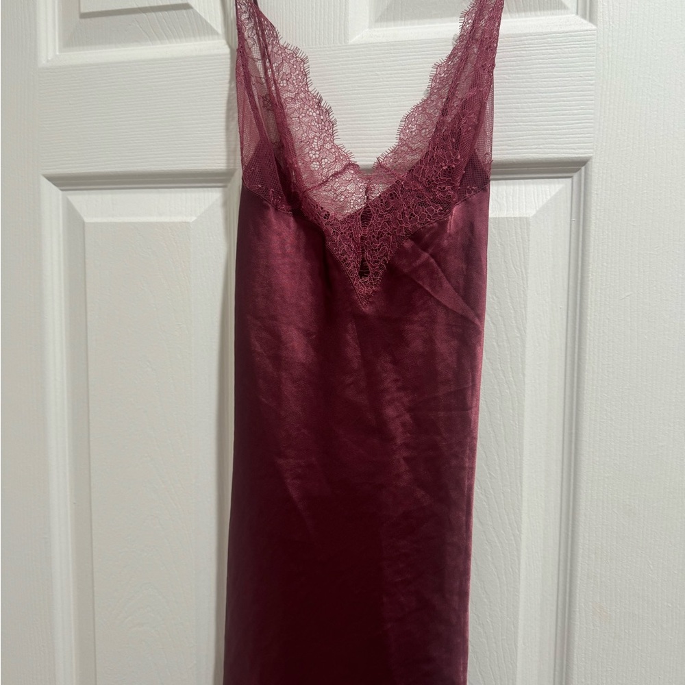 Victorias Secret Lace-Trim Satin Chemise Slip in Wine